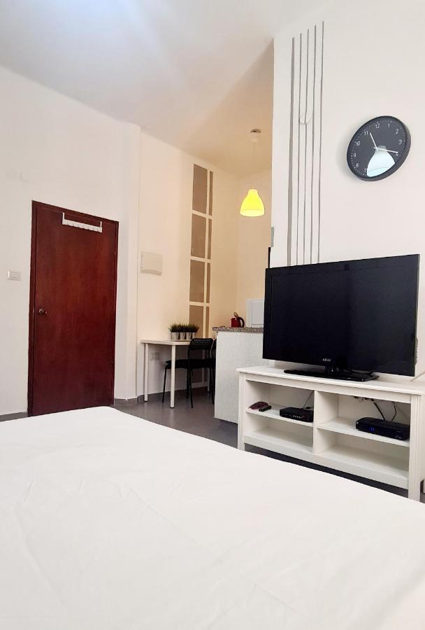 Nice Apartments On Ben Yehuda Str Tel Aviv-Jaffa Exterior foto